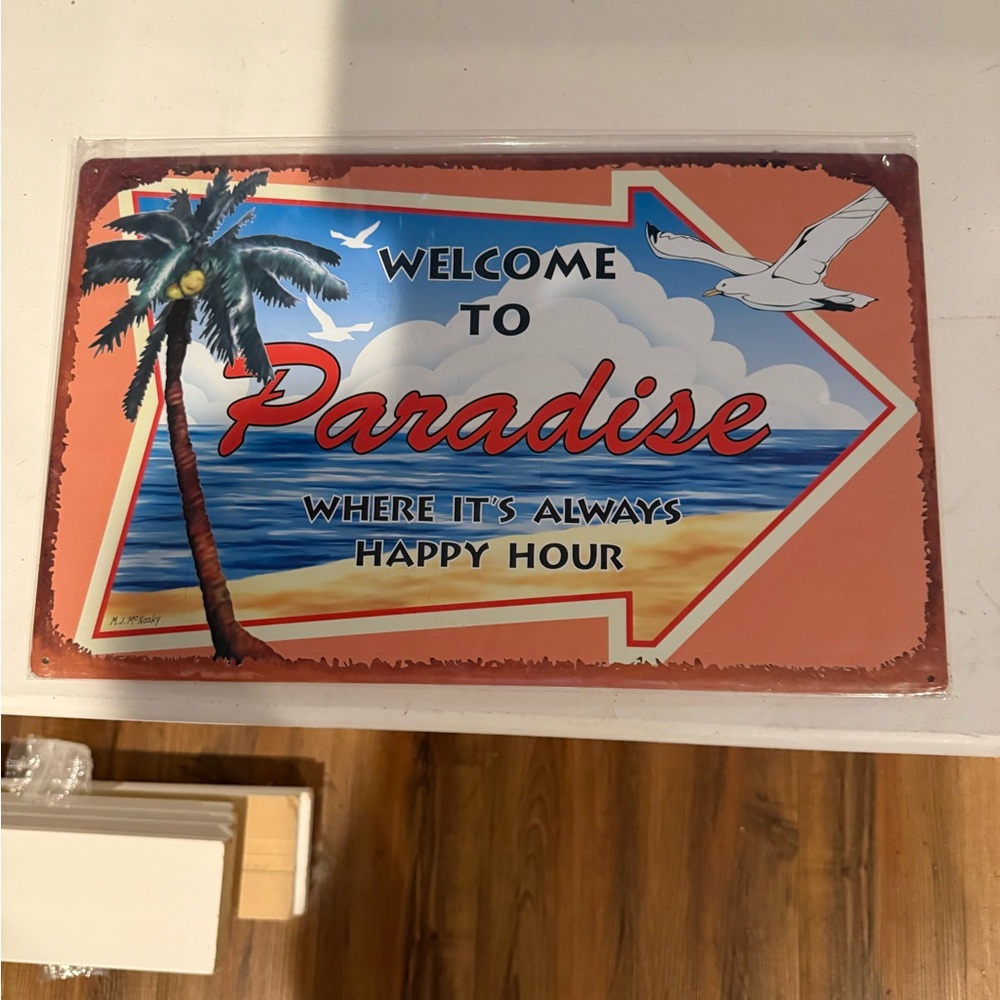 Beach Sign…..Welcome to Paradise.  NWT